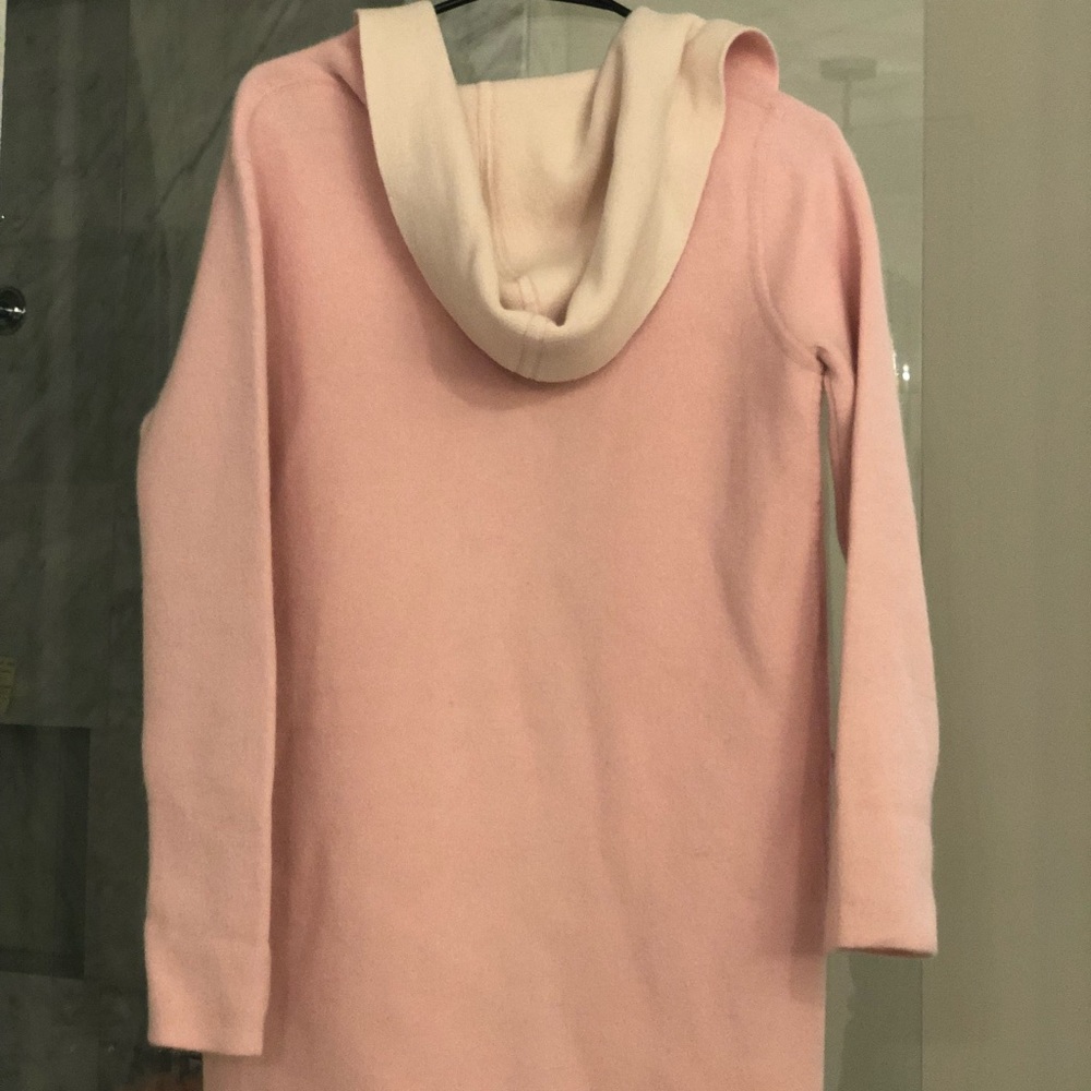 Pink hoodie cashmere sweater - Picture 3 of 4